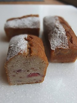 ラズベリーのパウンドケーキ