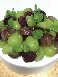 季節のホールケーキ（フルーツプラス）
